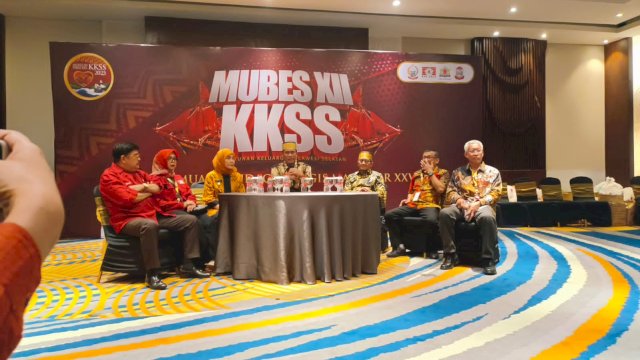 Usung Filosofi Bugis, Amran Sulaiman Pimpin KKSS Secara Aklamasi