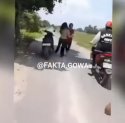 Viral Aksi Bullying Remaja Perempuan di Gowa, Dijambak dan Diseret di Aspal