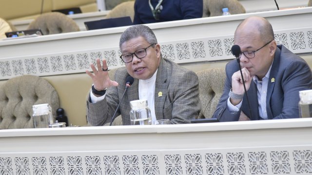 Anggota Komisi II Dewan Perwakilan Rakyat Republik Indonesia (DPR RI) Fraksi Golkar, Taufan Pawe