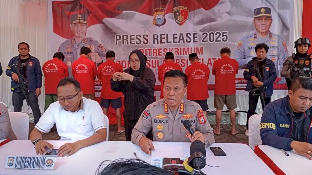 Dua Tahun Beroperasi, Polisi Bongkar Sindikat Pembuat STNK Palsu di Sulsel