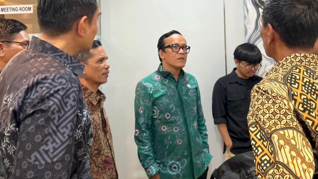 Wamenaker: Perempuan Harus Siap Hadapi Disrupsi AI Lewat Penguatan Keterampilan