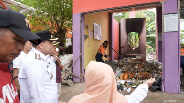 Appi-Aliyah Tinjau Persoalan Sampah dan Listrik di Pulau Barrang Lompo
