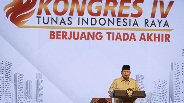 Presiden Prabowo Subianto saat memberikan pidaoto dalam acara Kongres PP Tidar IV yang digelar di Hotel Burobudur Jakarta, Sabtu (17/5/2025).