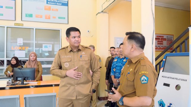 Sidak Rumah Sakit, Bupati Bantaeng Cek Absensi dan Pelayanan Pegawai