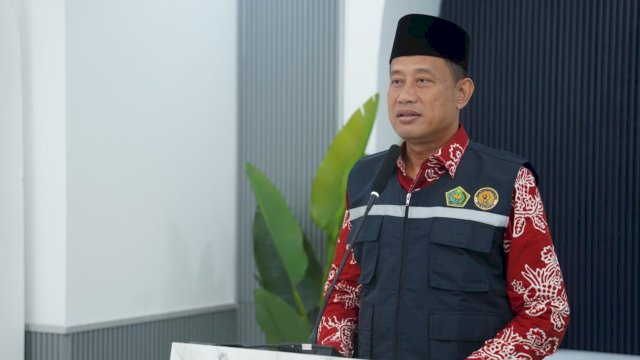 Kepala Biro HKP Akhmad Fauzin