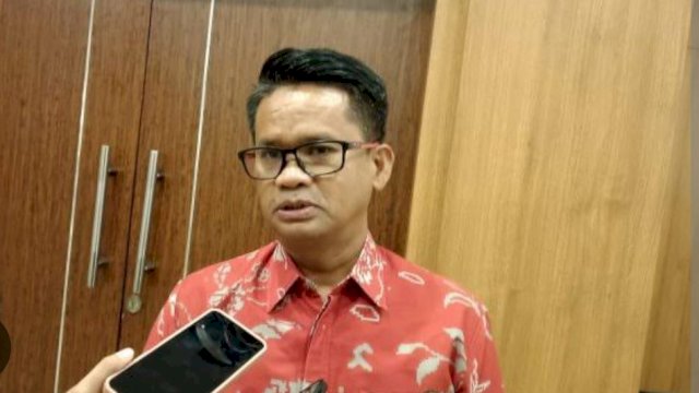 Pelaksana Tugas Kepala Dinas Lingkungan Hidup (DLH) Kota Makassar, Ferdy Mochtar