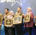 Pemkot Makassar Raih Penghargaan di SPM Awards 2025 dari Kemendagri