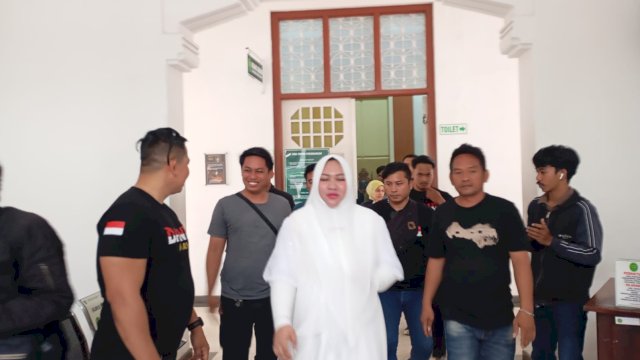 Mira Hayati Dituntut 6 Tahun Penjara Dinilai Tidak Adil