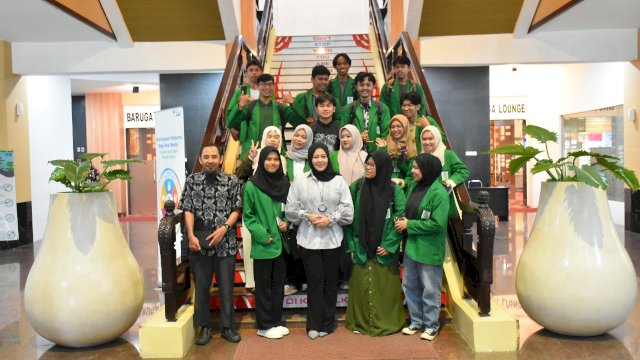 Wagub Sulsel Terima Mahasiswa Komunikasi dan Penyiaran Islam UIN Alauddin di Tengah Agenda Padat