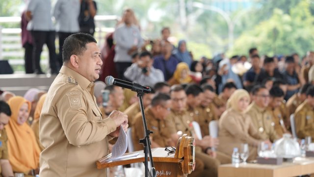 Resmi Jadi ASN! Wali Kota Munafri Sentil Pegawai PPPK: Jangan SK-nya Duluan Digadaikan