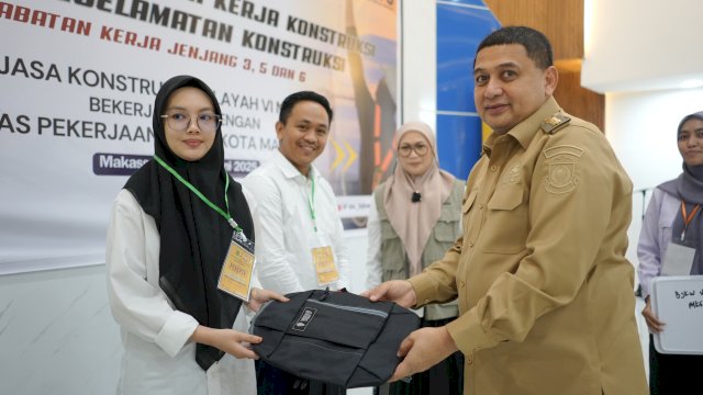 Bangun SDM Unggul, Wali Kota Makassar Resmikan Uji Sertifikasi Tenaga Kerja Konstruksi