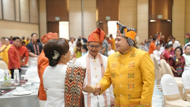 Wali Kota Makassar Tegaskan Inklusivitas sebagai Fondasi Sosial Saat di Hajatan Warga Toraja
