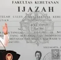 Survei Median: 55,5% Pengguna Medsos Yakin Ijazah Jokowi Asli