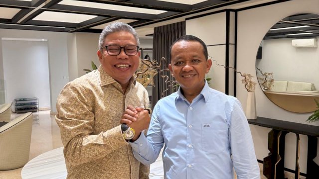 Ketua Partai Golkar Sulsel Taufan Pawe bersilaturahmi dengan Ketua Umum Partai Golkar, Bahlil Lahadalia yang juga menjabat sebagai Menteri Energi dan Sumber Daya Mineral Republik Indonesia, di Jalan Denpasar Raya.  