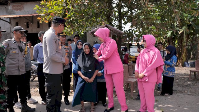 Tersisa Abu dan Air Mata, Kapolres dan Bhayangkari Gowa Janji Bangun Rumah Baru untuk Nenek Hafiah