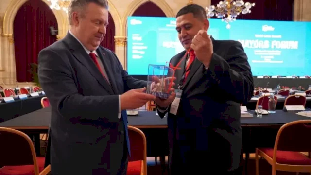 Wali Kota Makassar, Munafri Arifuddin dalam ajang bergengsi World Cities Summit Mayors Forum (WCSMF) 2025 yang digelar di Vienna, Austria, pada 2&ndash;4 Juli lalu.