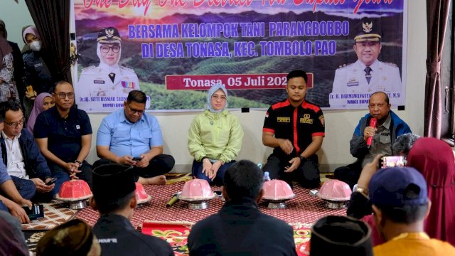 Sitti Husniah Temui Warga Tonasa dan Tamaona, Janjikan Infrastruktur dan Pupuk Sesuai Komoditi