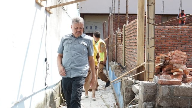 Tinjau Puskesmas Mattiro Bulu, Bupati Pinrang: Pembangunan Diselesaikan Sesuai Tenggat Waktu