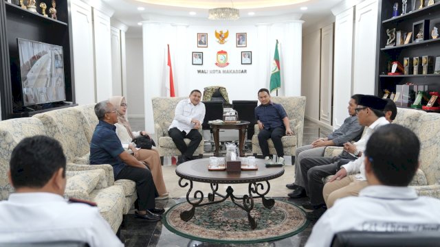 Ketua DPW Partai Persatuan Pembangunan (PPP) Sulawesi Selatan, Imam Fauzan Amir Uskara melakukan audiensi dengan Wali Kota Makassar, Munafri Arifuddin, di Balai Kota Makassar, Rabu (9/7/2025).
