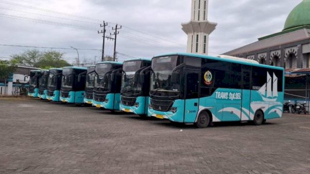 Bus Trans Sulsel 
