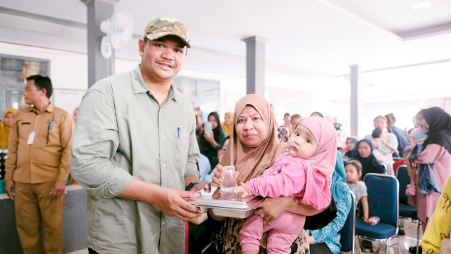 Bupati Bantaeng Uji Nurdin Salurkan MBG Untuk Ibu Hamil, Menyusui, dan Anak Balita