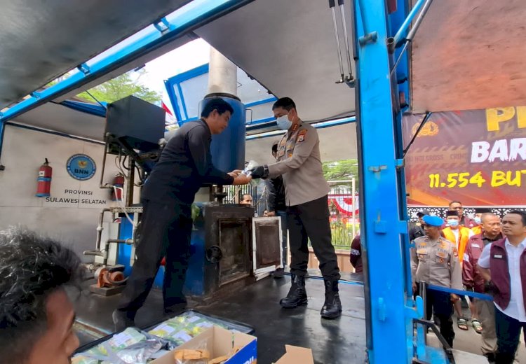 Polrestabes Makassar Musnahkan Narkotika Senilai Rp16 Miliar, Sita 10 Kg Sabu dan 10 Ribu Pil Mephedrone