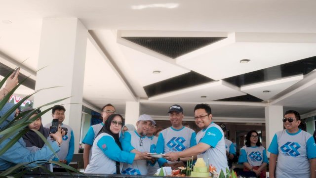  Wakil Bupati Gowa, Darmawangsyah Muin, menghadiri Peringatan Hari Ulang Tahun (HUT) ke-68 Lembaga Administrasi Negara (LAN) Republik Indonesia di Pusat Pembelajaran dan Strategi Kebijakan Manajemen Pemerintahan (Pusjar SKMP) LAN RI Makassar, Minggu (3/8/2025).