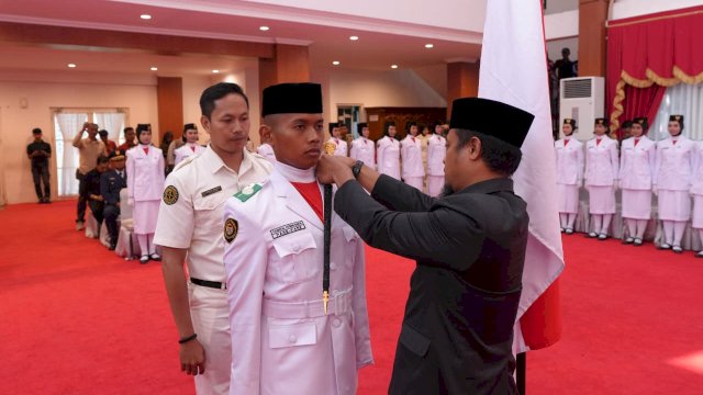 Gubernur Sulsel Kukuhkan 73 Anggota Paskibraka Tingkat Provinsi