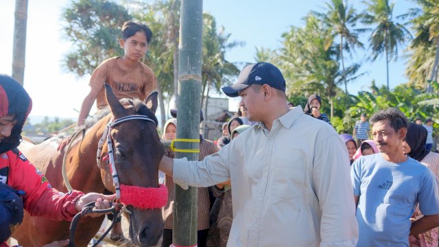 Buka Lomba Pacuan Kuda, Bupati Banteng Apresiasi Jajaran Desa Biangkeke Jaga Warisan Budaya