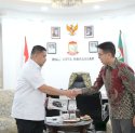 Munafri Dukung Kehadiran Transportasi Listrik di Makassar dan Tekankan Pemberdayaan Sopir Lokal