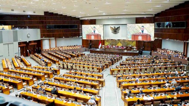 DPR Targetkan RUU Perampasan Aset Rampung 2025, Partisipasi Publik Jadi Kunci