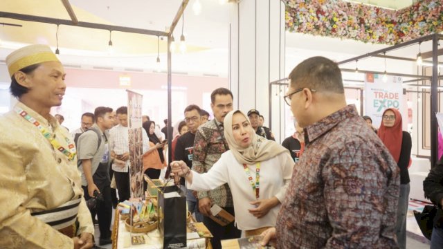 Wali Kota Makassar, Munafri Arifuddin pada kegiatan Makassar Trade Expo yang digelar Dinas Perdagangan dan Perindustrian Kota Makassar di Trans Studio Mall, Sabtu (23/8/2025).