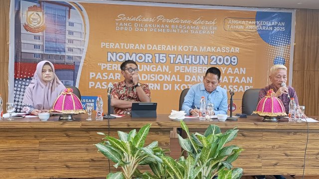 Ketua Komisi B DPRD Makassar Dorong Penguatan Pasar Tradisional Lewat Sosialisasi Perda