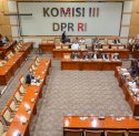 Gantikan Sahroni, Rusdi Masse Resmi Dilantik Jadi Pimpinan Komisi III 