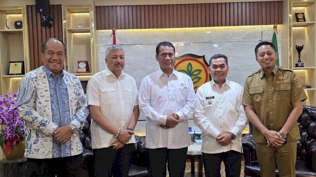 Bupati Irwan Minta Mentan Amran Dukung Peningkatan Produksi Pertanian Pinrang 