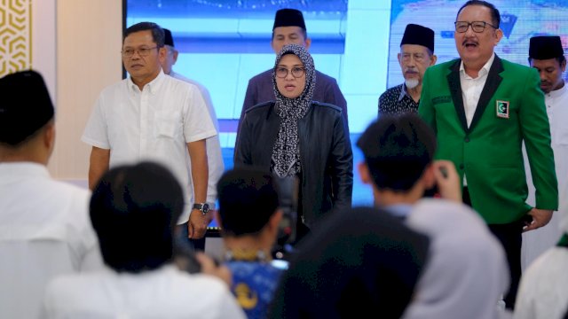 Bupati Talenrang Dikukuhkan Jadi Anggota Kehormatan KAHMI Gowa