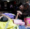 Kisah Pilu Pasutri Lansia di Gowa, Hidup Berdampingan dengan Kandang Ayam hingga Dapat Perhatian Kapolres
