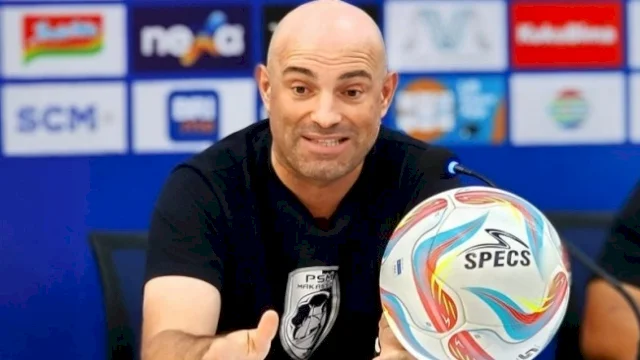 Pelatih PSM Makassar Bernardo Tavares memutuskan mundur [Suara.com/ANTARA]
