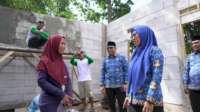 Bupati Gowa Pastikan Bantuan Untuk Warga Miskin Ekstrem Tepat Sasaran
