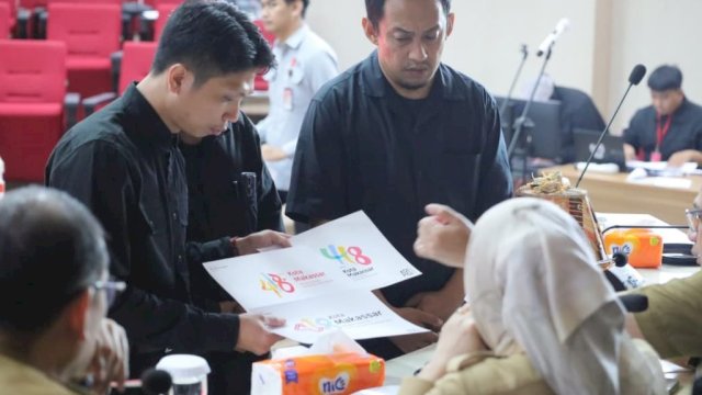 Reyhan Regisha dari Capslock Studio, resmi dinobatkan sebagai pemenang lomba desain logo Hari Ulang Tahun (HUT) ke-418 Kota Makassar tahun 2025.