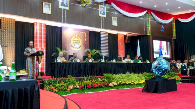Gubernur Sulsel Andi Sudirman Sulaiman memaparkan berbagai capaian strategis serta target pembangunan yang akan menjadi fokus Pemprov ke depan.