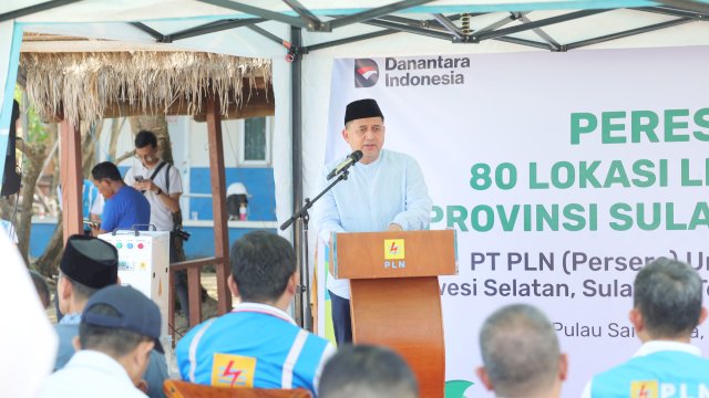 Listrik 24 Jam Hadir di Samalona, Munafri: Bukti Pemerintah Hadir di Kepulauan