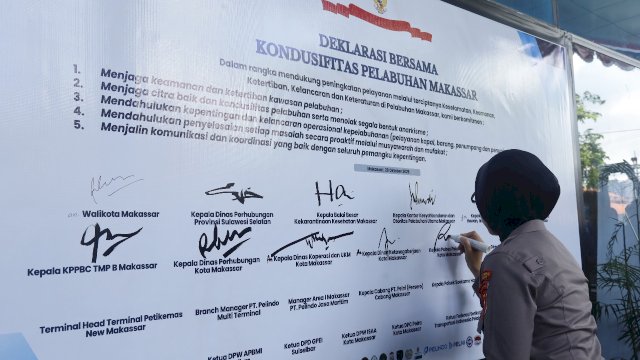 Peringati Sumpah Pemuda, Lintas Instansi Deklarasikan Kondusifitas Pelabuhan Makassar