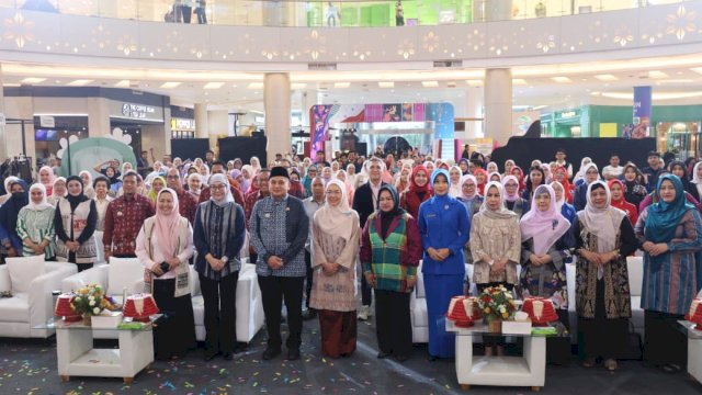 Dekranasda Makassar Dorong UMKM Naik Kelas Lewat Makassar Craft Expo 2025