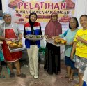 Melalui CSR IT Bitung, Pertamina Gelar Pelatihan Olahan Makanan Ringan Khas Lokal untuk Kelompok Binaan