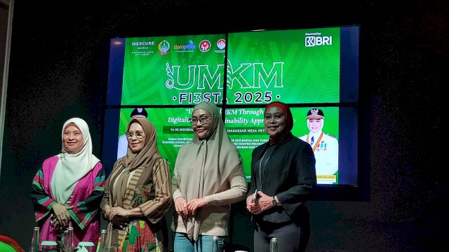 Konferensi pers UMKM Fiesta 2025 di Mercure Makassar Nexa Pettarani, Kamis (13/11).