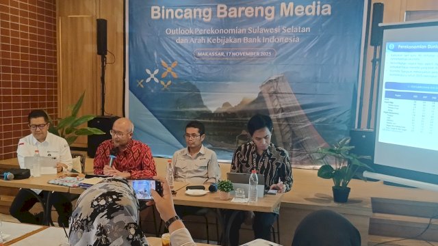 Bincang Bareng Media di Good Fields Makassar, Senin (17/11/2025).