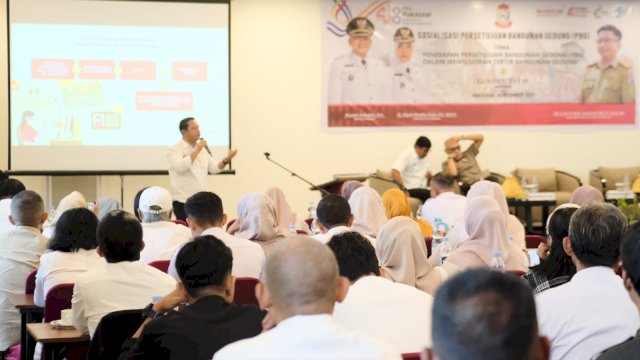 Kegiatan sosialisasi PBG berlangsung di&nbsp;Hotel Grand Tulip Essential, pada Rabu (12/11/2025).