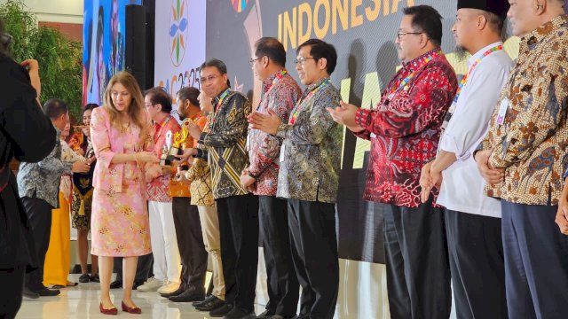 Unhas Unggul Nasional, Raih Peringkat Teratas SDGs Action Award 2025
