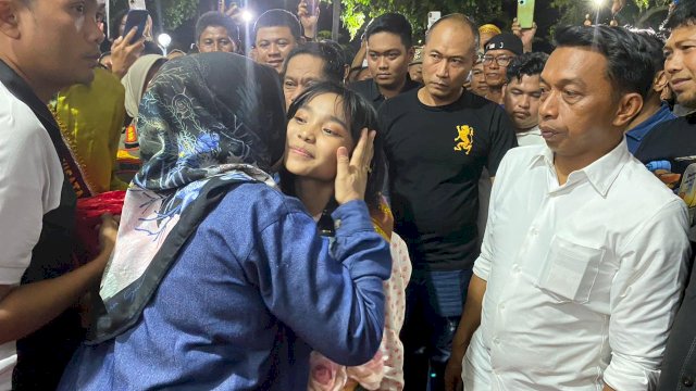 Antusias Warga Membludak Sambut Andi Syaqirah, Bupati Sidrap Sampaikan Apresiasi